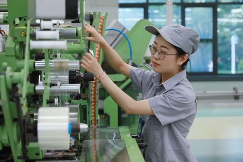 浙江中煙寧波卷煙廠卷包車間組織開展先進操作法宣傳活動