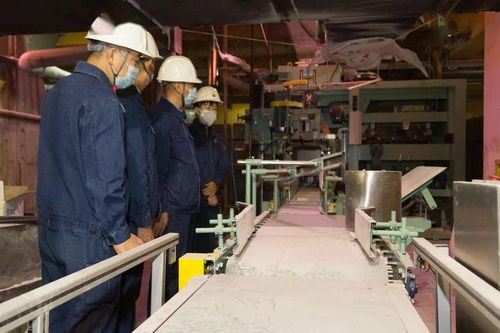 化肥廠自動包裝線試生產(chǎn)成功